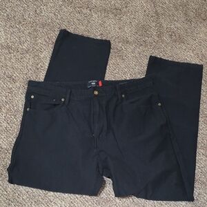 Dockers Men's Black Straight Chino